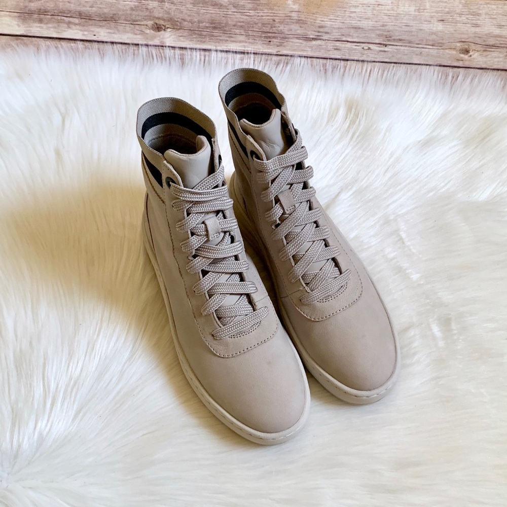 Timberland Light Taupe Ruby Ann 6” Sneaker Boots - Picture 5 of 7